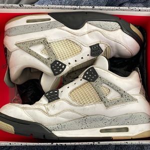 Air Jordan 4 Retro OG